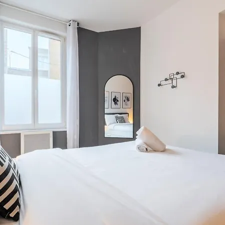 - Deux Pièces équipé *